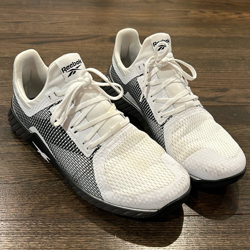 Reebok Flashfilm;  Black/White, Size 10.5